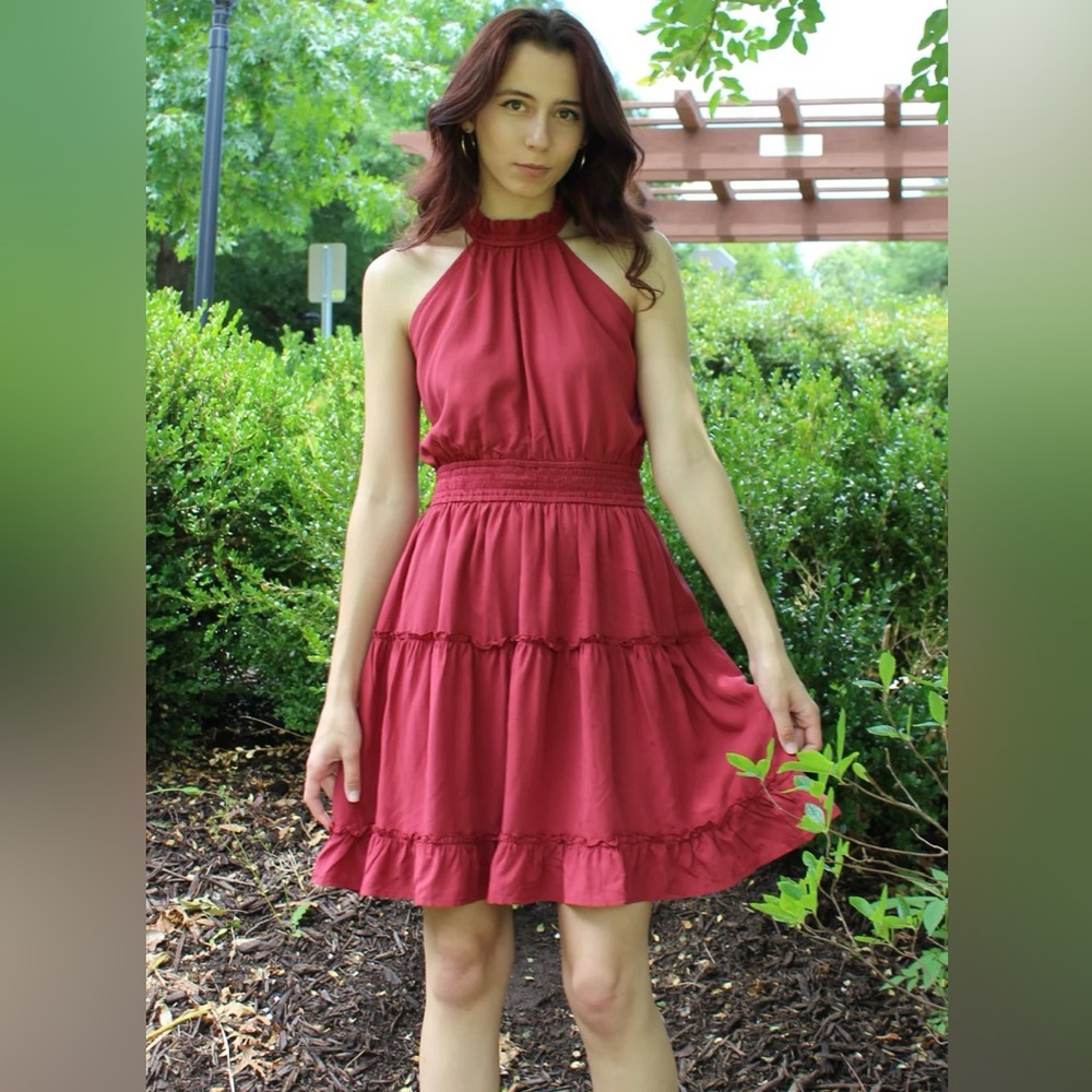 Elegant Halter high neck NWT Med